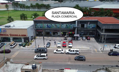 🏢 Local Comercial en Venta en Plaza Comercial Santa María