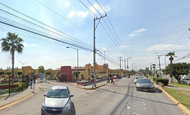 Casa en Remante Bancario.  **Fantástica oportunidad que no puede dejar pasar**