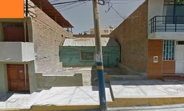 VENDO TERRENO EN EL CENTRO DE MOLLENDO