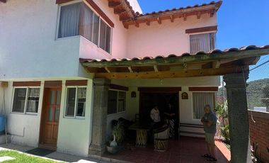 CASA EN CUMBRES DEL CIMATARIO QUERETARO $6,300,000 UBICACION CON ALTA PLUSVALIA Y ZONA RESIDENCIAL