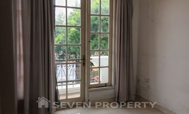 For Sale : Cheap 2 Storey House Ready to Live in SHM in Cibubur Tourism Legend Lt 96m², Lb 60m². P3.106.08.24 Hj pr