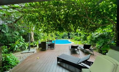 6BR House and Lot For Sale - North Greenhills