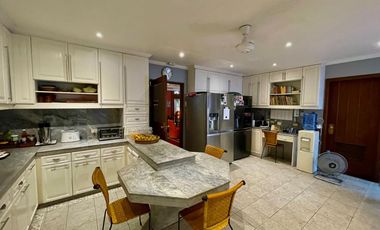6BR House and Lot For Sale - North Greenhills