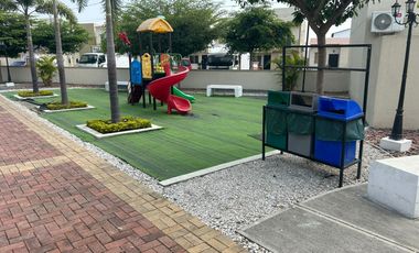 Vendo o alquilo casa en Gran Vittoria de 3 dormitorios con patio y BBQ