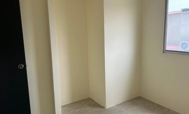 Vendo o alquilo casa en Gran Vittoria de 3 dormitorios con patio y BBQ