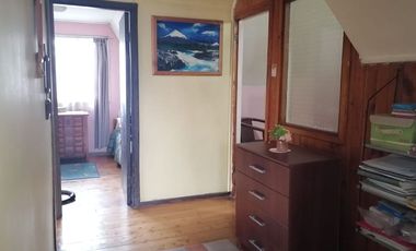 Vendemos en Temuco amplia casa de esquina ubicación potencialmente comercial sector Gabriela Mistral