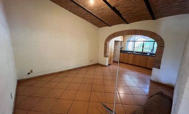 Casa en venta en Col Cerro del Tesoro Tlaquepaque