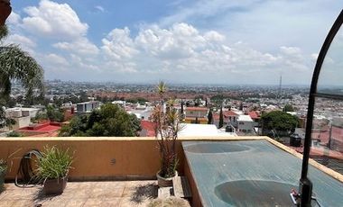 Casa en venta en Col Cerro del Tesoro Tlaquepaque