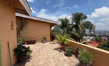 Casa en venta en Col Cerro del Tesoro Tlaquepaque