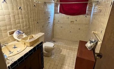 Casa en venta en Col Cerro del Tesoro Tlaquepaque