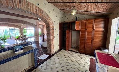 Casa en venta en Col Cerro del Tesoro Tlaquepaque