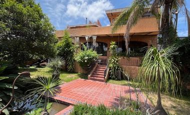 Casa en venta en Col Cerro del Tesoro Tlaquepaque