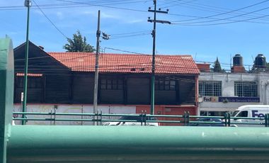 EN RENTA… LOCAL COMERCIAL  En la mejor Zona Comercial de Toluca (Paseo Tollocan entre Jesús Carranza y Paseo Colón)