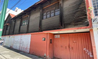 EN RENTA… LOCAL COMERCIAL  En la mejor Zona Comercial de Toluca (Paseo Tollocan entre Jesús Carranza y Paseo Colón)