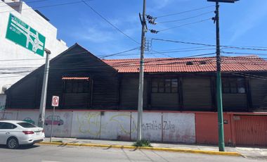 EN RENTA… LOCAL COMERCIAL  En la mejor Zona Comercial de Toluca (Paseo Tollocan entre Jesús Carranza y Paseo Colón)