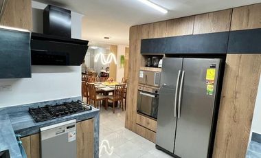 Venta de casa amoblada, Casa Laguna, Samborondón-Salitre