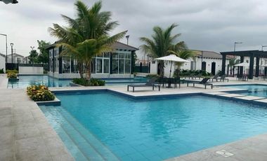 Venta de casa amoblada, Casa Laguna, Samborondón-Salitre