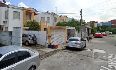 ¡¡Invierte Inteligente, Compra en Remate !! Venta de Casa en Fraccionamiento, Col. Fracc. Monte Real, Cancún, Quintana Roo.