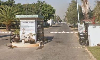 ¡¡Invierte Inteligente, Compra en Remate!! Venta de Casa en Exclusiva Zona, Col. Fraccionamiento Real del Valle, Tlajomulco, Jalisco.