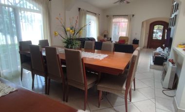 Hermosa casa en venta en zona privilegiada de Parras