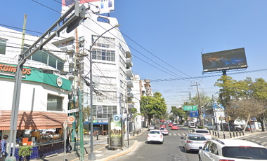 Col. Del Valle ¡¡Atención Inversionistas!! Excelente Ubicación, Amplio DEPARTAMENTO en Remate Bancario