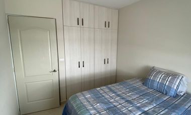 Habitación en Casa Residencial en el Refugio en RENTA con todos los Servicios Incluidos