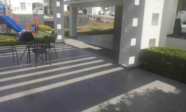 Habitación en Casa Residencial en el Refugio en RENTA con todos los Servicios Incluidos