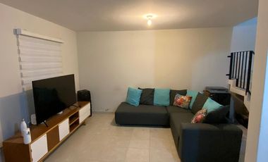 Habitación en Casa Residencial en el Refugio en RENTA con todos los Servicios Incluidos