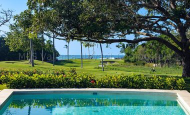 Casa de lujo Beach front en venta en el prestigioso desarrollo Punta Mita