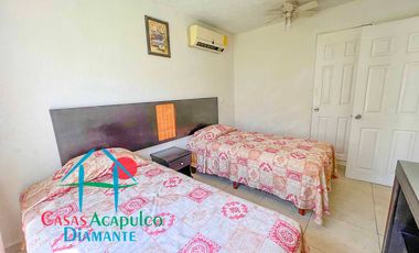 Casa en venta con Roof garden con asador, barra bar y sala