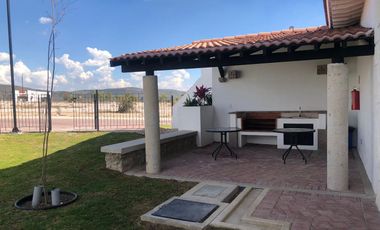 TRASPASO DE TERRENO EN CIUDAD MADERAS MONTAÑA
