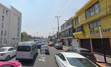 LOCALES COMERCIALES EN VENTA FRENTE ALA ENTRADA DEL RECLUSORIO ORIENTE -MPCC