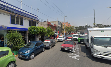 LOCALES COMERCIALES EN VENTA FRENTE ALA ENTRADA DEL RECLUSORIO ORIENTE -MPCC