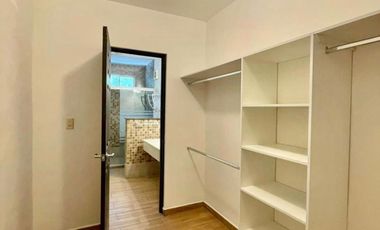 CASA EN VENTA 100% REMODELADA Y EQUIPADA. PASEO DE CUMBRES, MTY