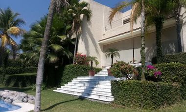 Casa en venta Club de Golf Santa Fe, Xochitepec, Morelos