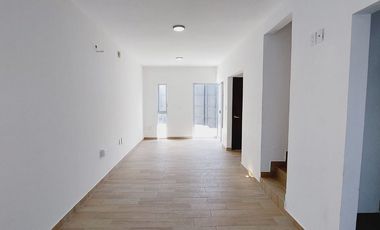 CASA EN VENTA FRAC LAS AGUILAS ZONA NTE OTE DE LA CIUDAD