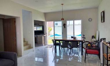Casa en Venta Xochitepec, Fraccionamiento Aiyana.