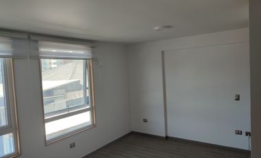 Estudio en Trizano casi esquina con Av. Alemania.