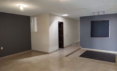 ¡Oportunidad Única venta casa 180mts2 en el Corazón de Guadalajara!