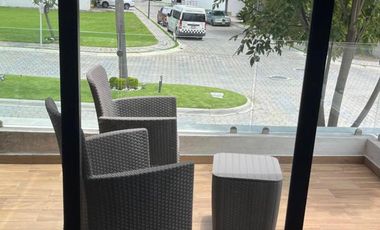 CASA CON RECÁMARA EN PLANTA BAJA LOMAS DE ANGELÓPÓLIS CLÚSTER CON ALBERCA