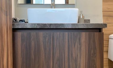 CASA CON RECÁMARA EN PLANTA BAJA LOMAS DE ANGELÓPÓLIS CLÚSTER CON ALBERCA