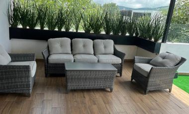 CASA CON RECÁMARA EN PLANTA BAJA LOMAS DE ANGELÓPÓLIS CLÚSTER CON ALBERCA