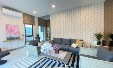 For Sale/Rent The City Bangna (new project) size XL, large size, lots of usable space. Luxury detached house, new project, next to Mega-Bangna. Corner