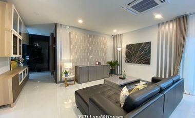 For Sale/Rent The City Bangna (new project) size XL, large size, lots of usable space. Luxury detached house, new project, next to Mega-Bangna. Corner