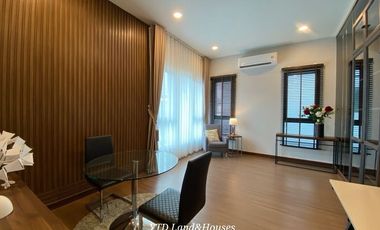For Sale/Rent The City Bangna (new project) size XL, large size, lots of usable space. Luxury detached house, new project, next to Mega-Bangna. Corner