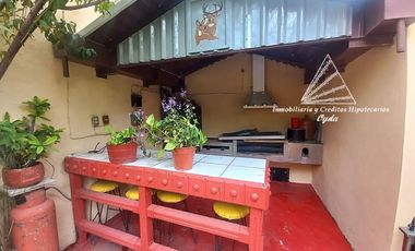 VENTA DE PROPIEDAD CON 2 CASAS EN PUEBLO MAGICO TEPOTZOTLAN