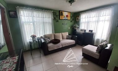 VENTA DE PROPIEDAD CON 2 CASAS EN PUEBLO MAGICO TEPOTZOTLAN