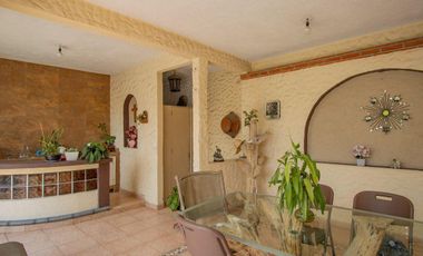 $2,600,000 Un Departamento con Albarca y Patio en CIVAC, Jiutepec, Morelos