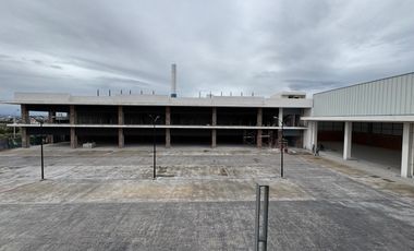 LOCALES COMERCIALES EN RENTA PLANTA ALTA PLAZA LA CEMENTERA 64M2 CERCA GALERIAS SERDAN