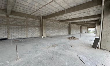 LOCALES COMERCIALES EN RENTA PLANTA ALTA PLAZA LA CEMENTERA 64M2 CERCA GALERIAS SERDAN